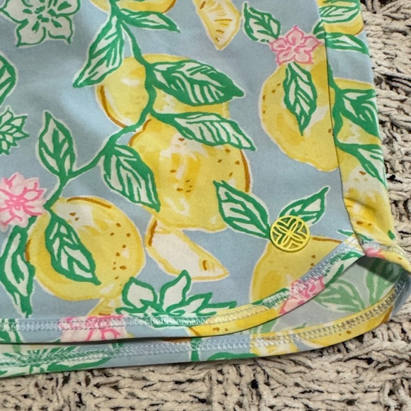 NWOT Lilly Pulitzer Luxletic Bicci Shorts UPF 50+ - Picture 5 of 8